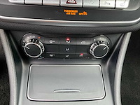 2018 mercedes-benz cla200d break - amg-line - afbeelding 30 van  72