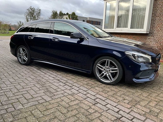2018 mercedes-benz cla200d break - amg-line - afbeelding 67 van  72