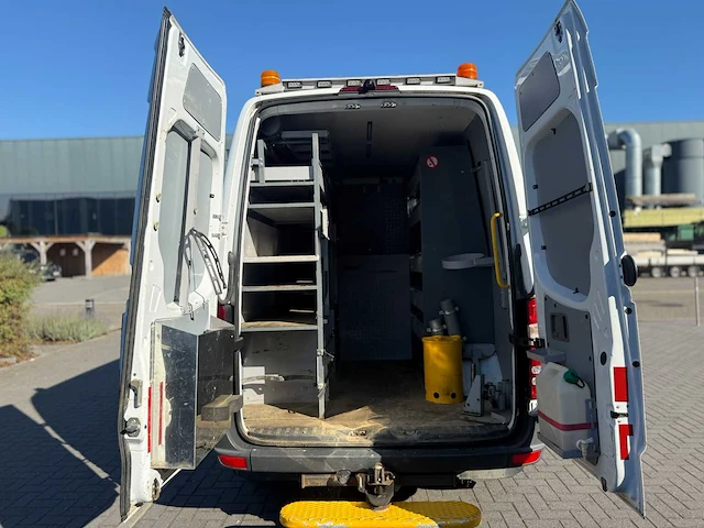2018 mercedes-benz sprinter 519 cdi 3.0 cdi v6 – 130.178 km – 5.000 kg mtm – professioneel ingericht - afbeelding 2 van  42