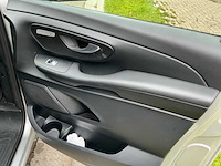 2018 mercedes-benz v200 - afbeelding 18 van  58