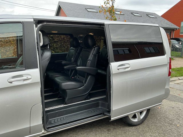 2018 mercedes-benz v200 - afbeelding 29 van  58