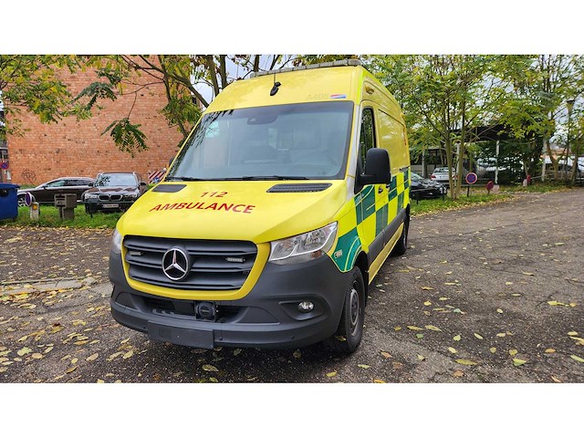 2018 mercedes sprinter ambulances | 218599km - afbeelding 11 van  40
