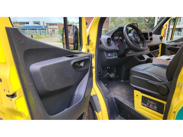 2018 mercedes sprinter ambulances | 218599km - afbeelding 17 van  40