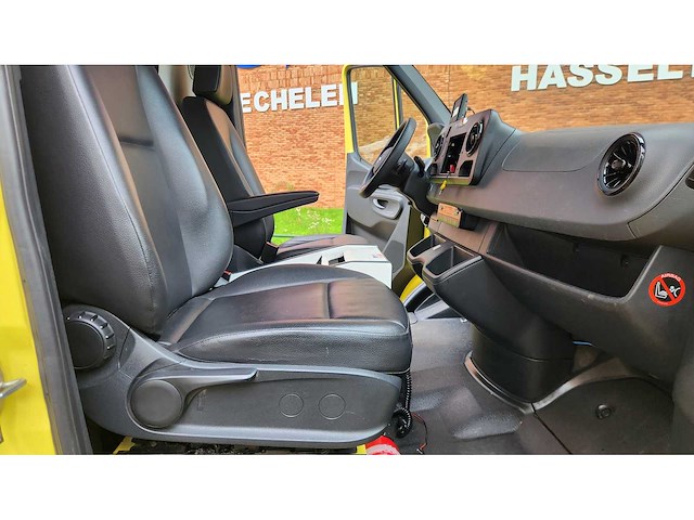 2018 mercedes sprinter ambulances | 218599km - afbeelding 20 van  39