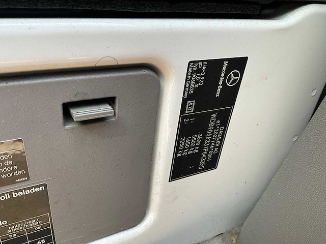 2018 mercedes sprinter lichte vrachtwagen (1251-1045) - afbeelding 9 van  38