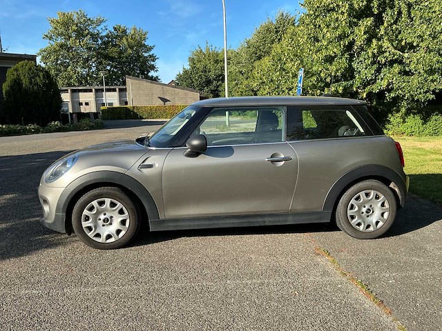 2018 mini cooper one personenauto - afbeelding 23 van  30