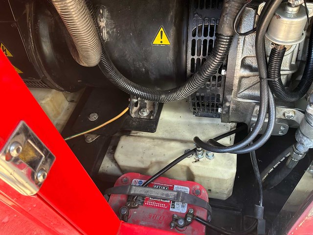 2018 moës diesel yst 400-4 generatorset - afbeelding 10 van  21