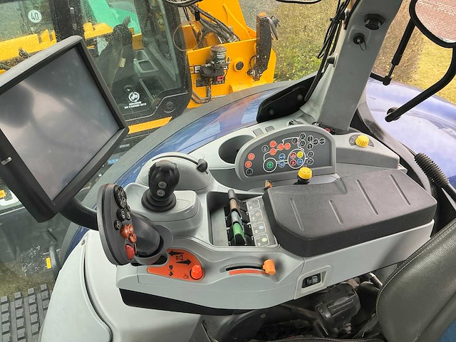 2018 new holland t7290 landbouwtractor - afbeelding 7 van  19