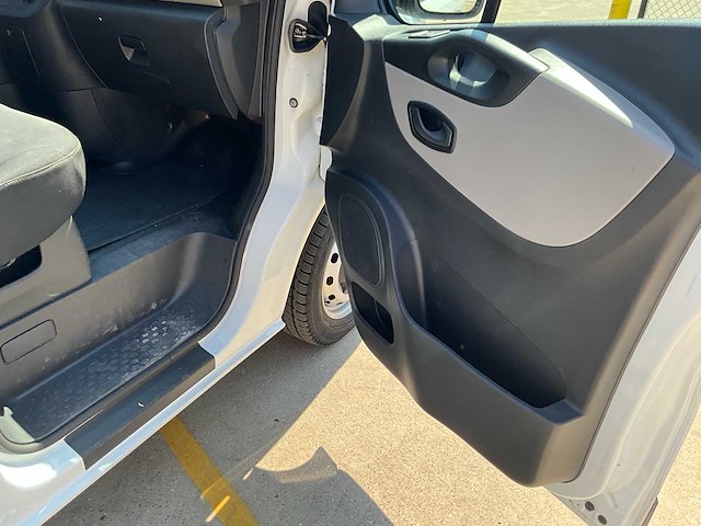 2018 nissan nv300 bedrijfswagen met dakrail + sortimo inrichting - afbeelding 21 van  48