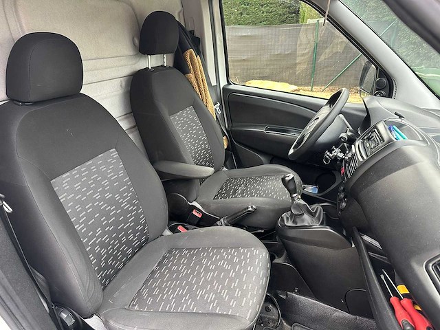 2018 opel combo d van lichte vracht - afbeelding 17 van  17