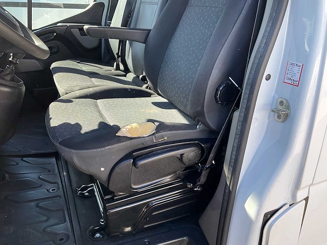 2018 opel movano lichte vracht - airco - 3 pers - afbeelding 18 van  50