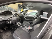 2018 peugeot 2008 personenauto - afbeelding 9 van  27