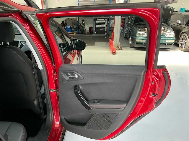 2018 peugeot 2008 - afbeelding 25 van  66