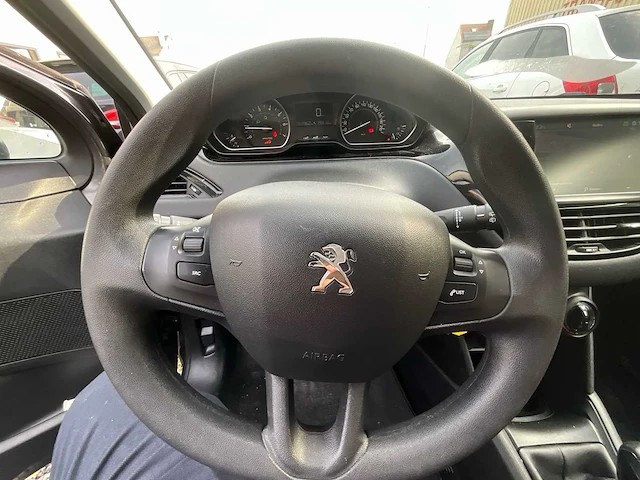 2018 peugeot 208 personenauto - afbeelding 9 van  24