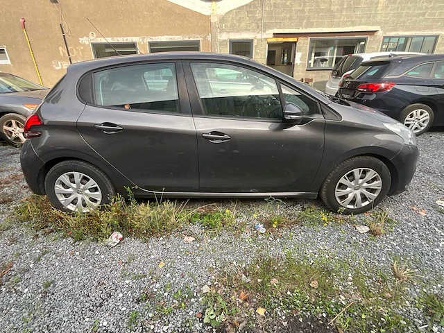 2018 peugeot 208 personenauto - afbeelding 19 van  24