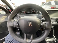 2018 peugeot 208 personenauto - afbeelding 17 van  24