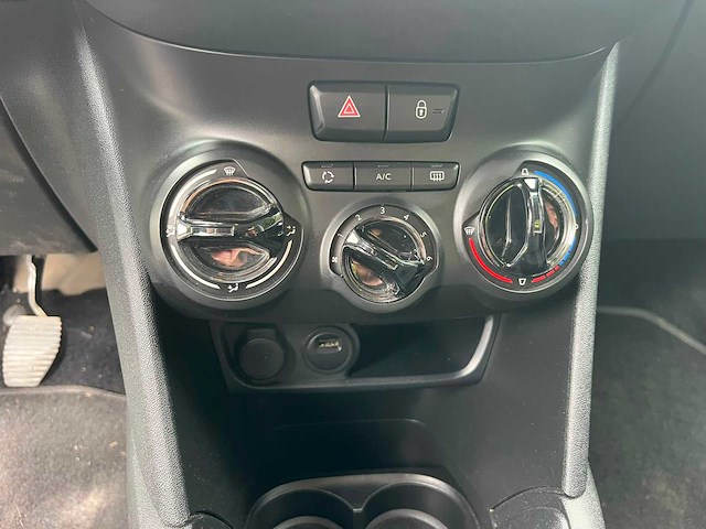 2018 peugeot 208 - afbeelding 8 van  19