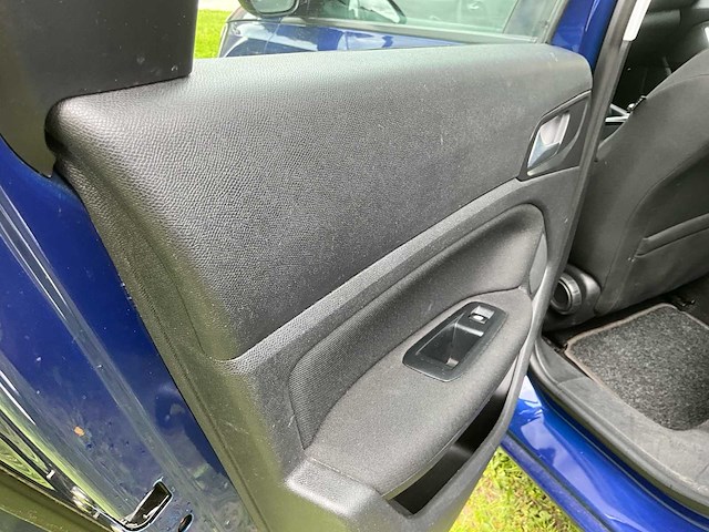 2018 peugeot 308 1.2 puretech - afbeelding 15 van  39