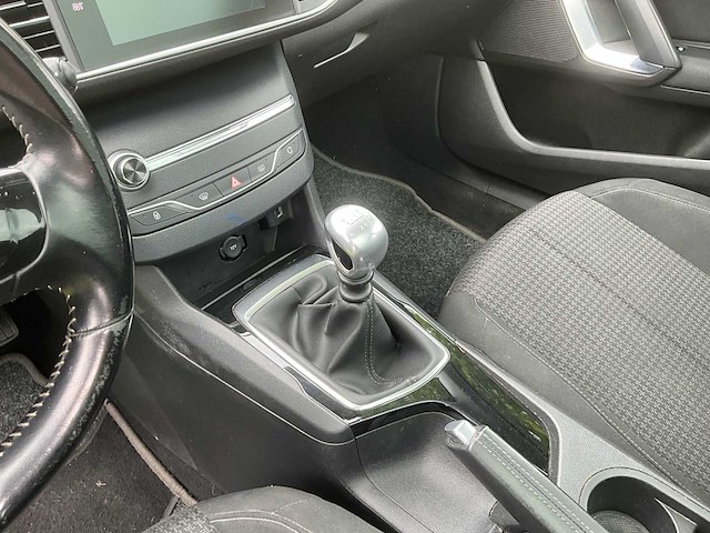2018 peugeot 308 1.2 puretech - afbeelding 21 van  39