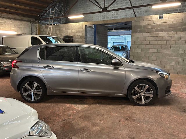 2018 peugeot 308 auto - afbeelding 36 van  54