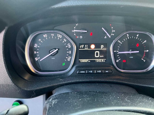 2018 peugeot expert bedrijfswagen - afbeelding 16 van  32