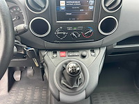2018 peugeot partner lichte vracht - 3 pers - airco - trekhaak - afbeelding 18 van  32