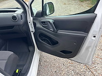 2018 peugeot partner lichte vracht - 3 pers - airco - trekhaak - afbeelding 19 van  32
