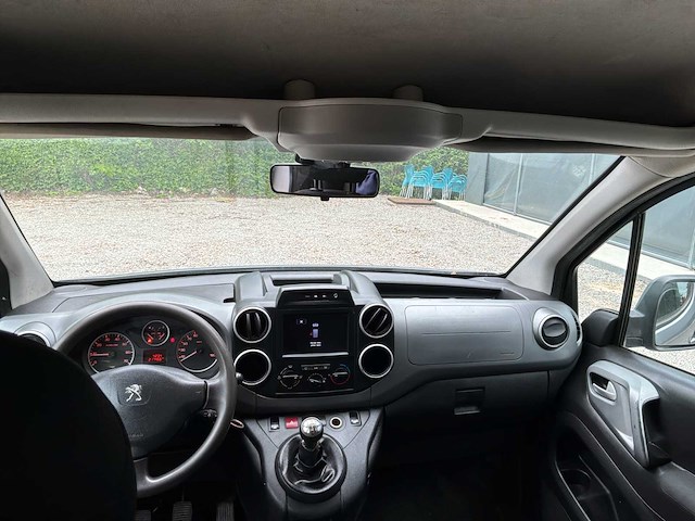 2018 peugeot partner ludospace car - afbeelding 16 van  63