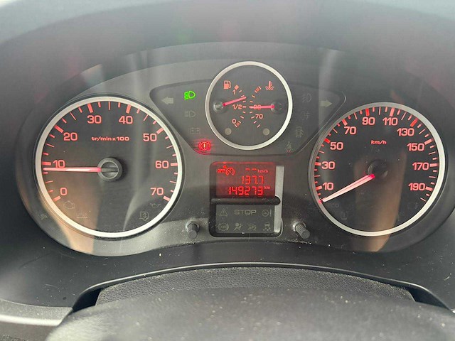 2018 peugeot partner tepee 1.2 puretech - trekhaak - airco - gekeurd voor verkoop - afbeelding 5 van  29