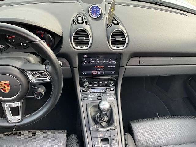 2018 porsche 718 boxter gts cabrio - afbeelding 18 van  54