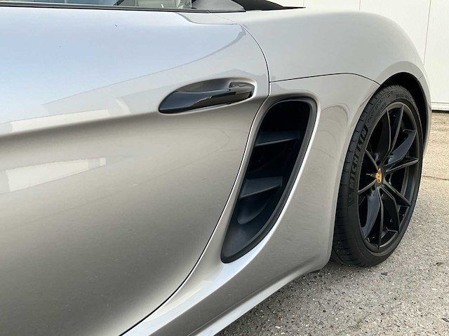 2018 porsche 718 boxter gts cabrio - afbeelding 39 van  54