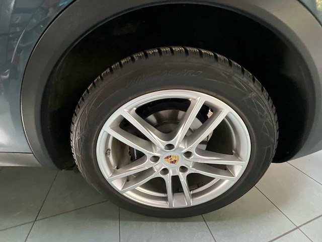 2018 porsche cayenne - afbeelding 16 van  41