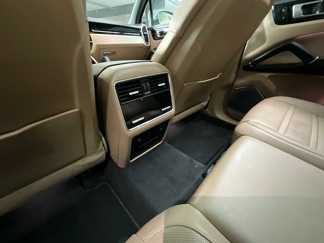 2018 porsche cayenne - afbeelding 27 van  41