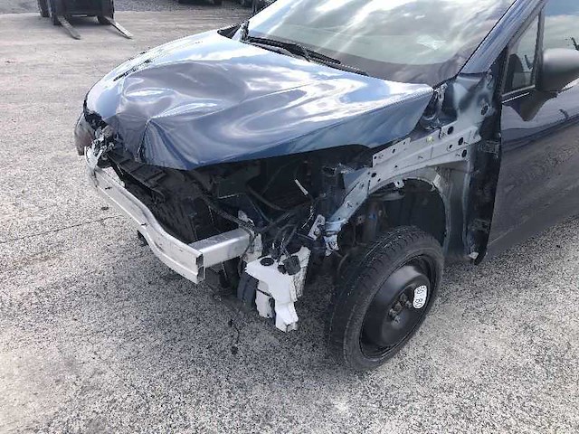 2018 renault captur 0.9 tce auto - afbeelding 17 van  19