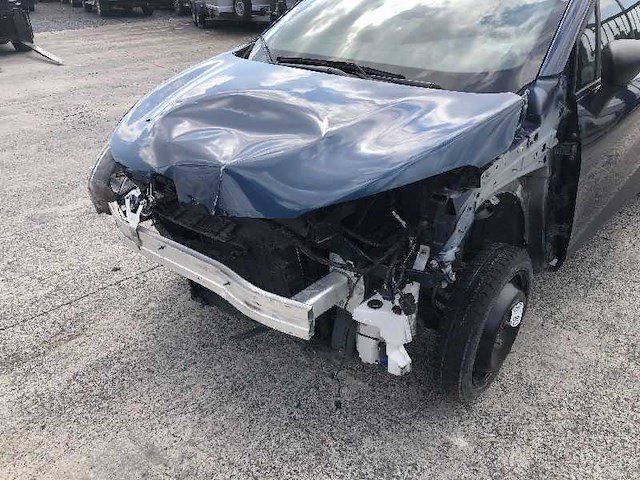 2018 renault captur 0.9 tce auto - afbeelding 18 van  19