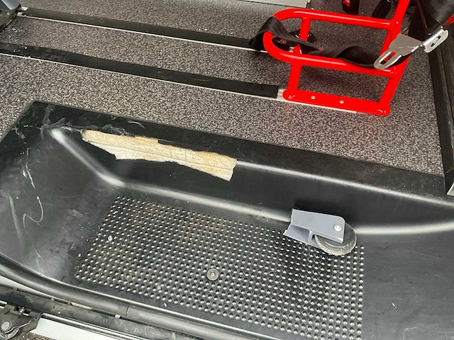 2018 renault trafic 1.6 cdi - ex-ambulance - ingericht - afbeelding 28 van  60