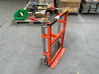 2018 rrr hur18 hand hydraulische steekwagen (te herstellen!) - afbeelding 3 van  6