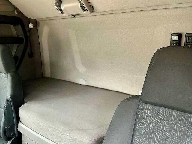 2018 scania r520 v8 vrachtwagen - afbeelding 9 van  31