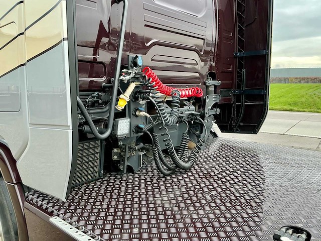 2018 scania r520 v8 vrachtwagen - afbeelding 7 van  31