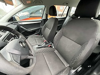 2018 skoda octavia stationwagen - afbeelding 5 van  23