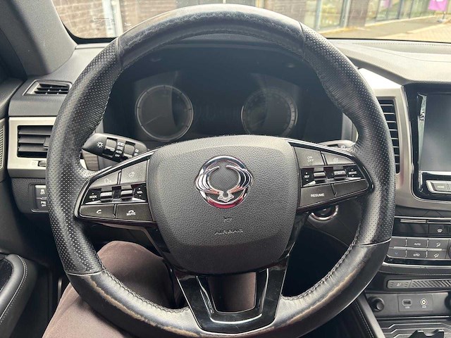 2018 ssangyong rexton 2.2 diesel 4wd suv personenauto - afbeelding 5 van  11