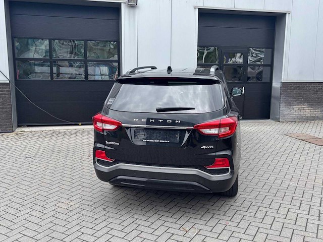 2018 ssangyong rexton 2.2 diesel 4wd suv personenauto - afbeelding 9 van  11