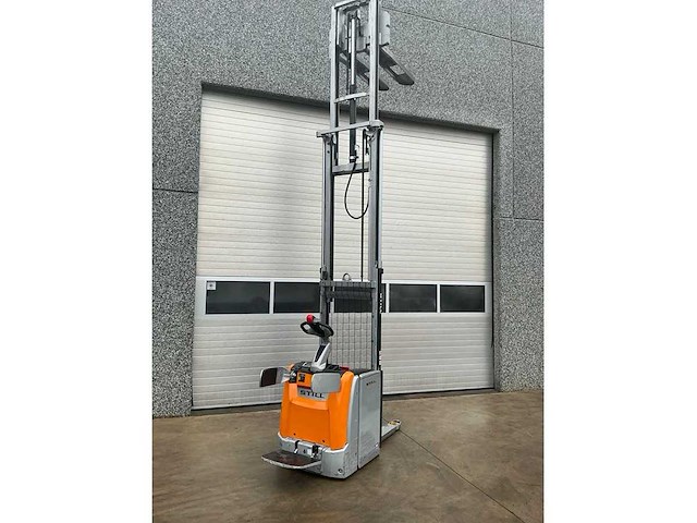 2018 still exv-sf20 stapelaar - afbeelding 12 van  25