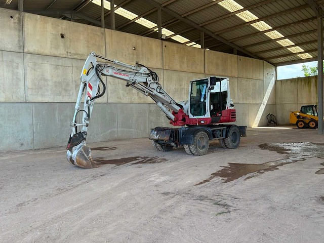 2018 takeuchi tb295w banden graafmachine - afbeelding 1 van  24