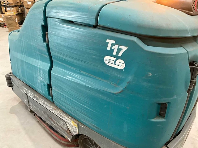 2018 tennant t17-u00944 vloerreiniger - afbeelding 14 van  30