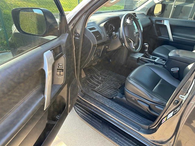 2018 toyota land cruiser personenauto - afbeelding 21 van  21