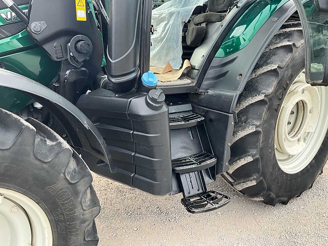 2018 valtra n114 4wd landbouwtractor - afbeelding 10 van  36