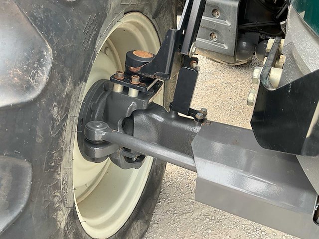 2018 valtra n114 4wd landbouwtractor - afbeelding 22 van  36