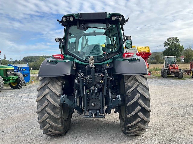 2018 valtra n114 4wd landbouwtractor - afbeelding 34 van  43