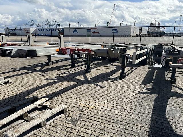 2018 van hool containerchassis oplegger containertransport 40-45 voet (75140-504) - afbeelding 3 van  10